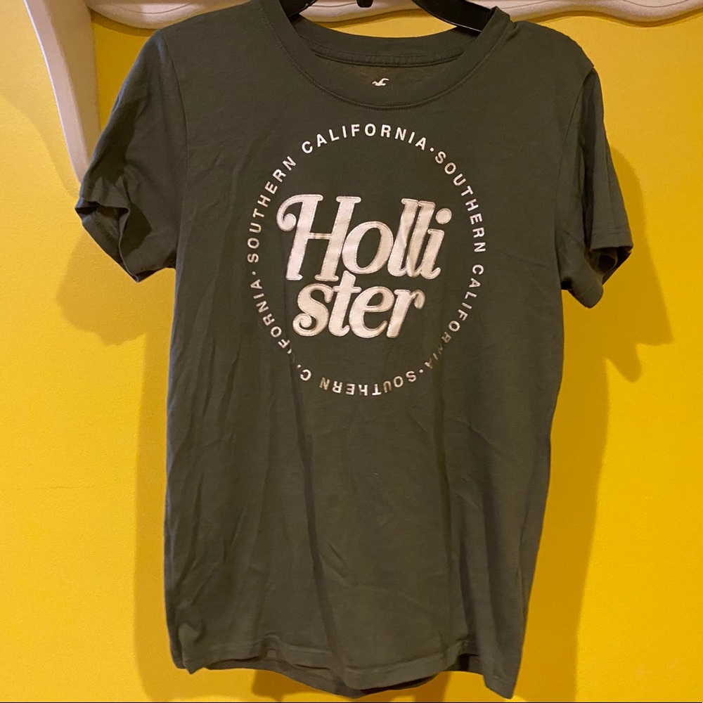army green graphic hollister tank